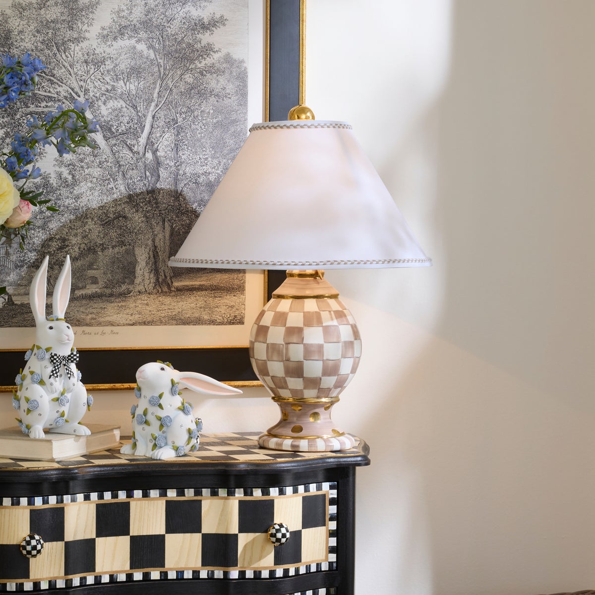 Mocha Check Ceramic Globe Lamp - Image 2