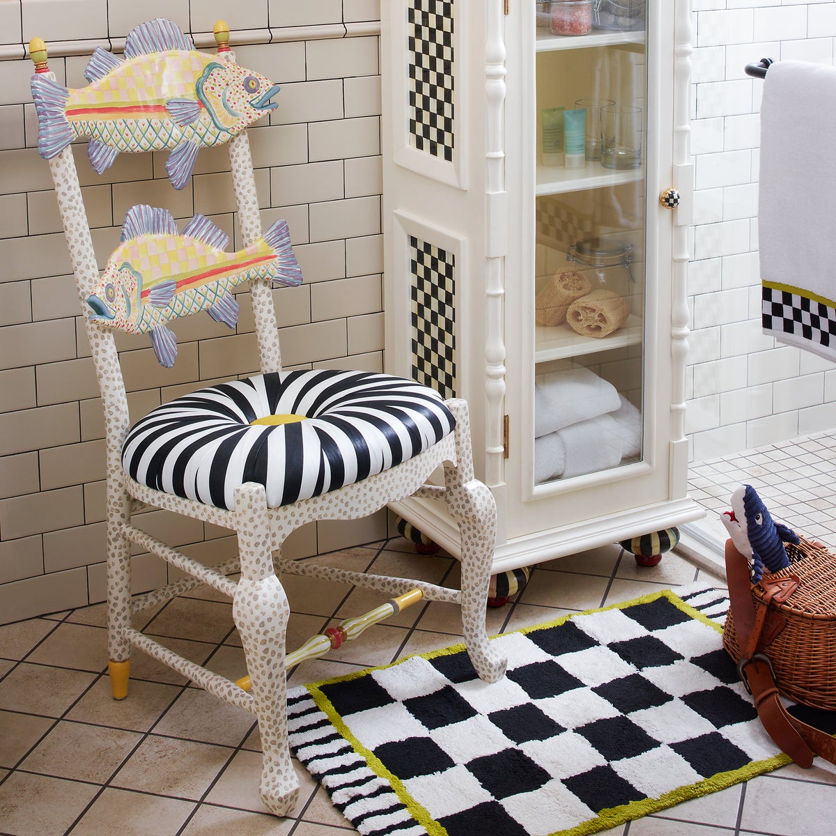 Freckle Fish Chair - Black & White Seat - Image 3