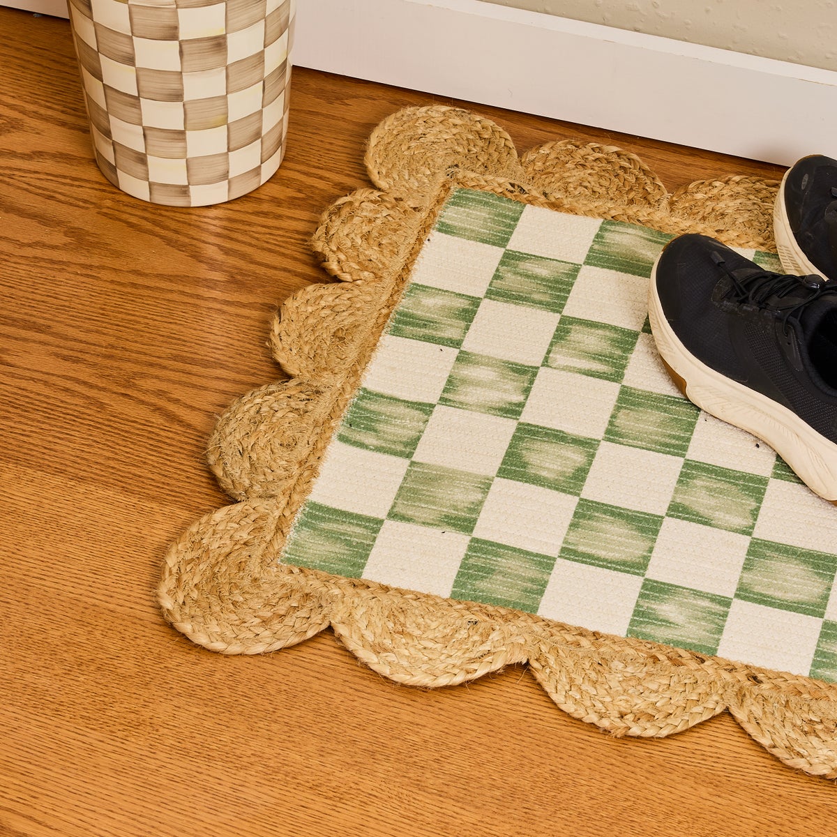 Green Check with Jute Scallops 5' x 7'10.5" Rug - Image 2