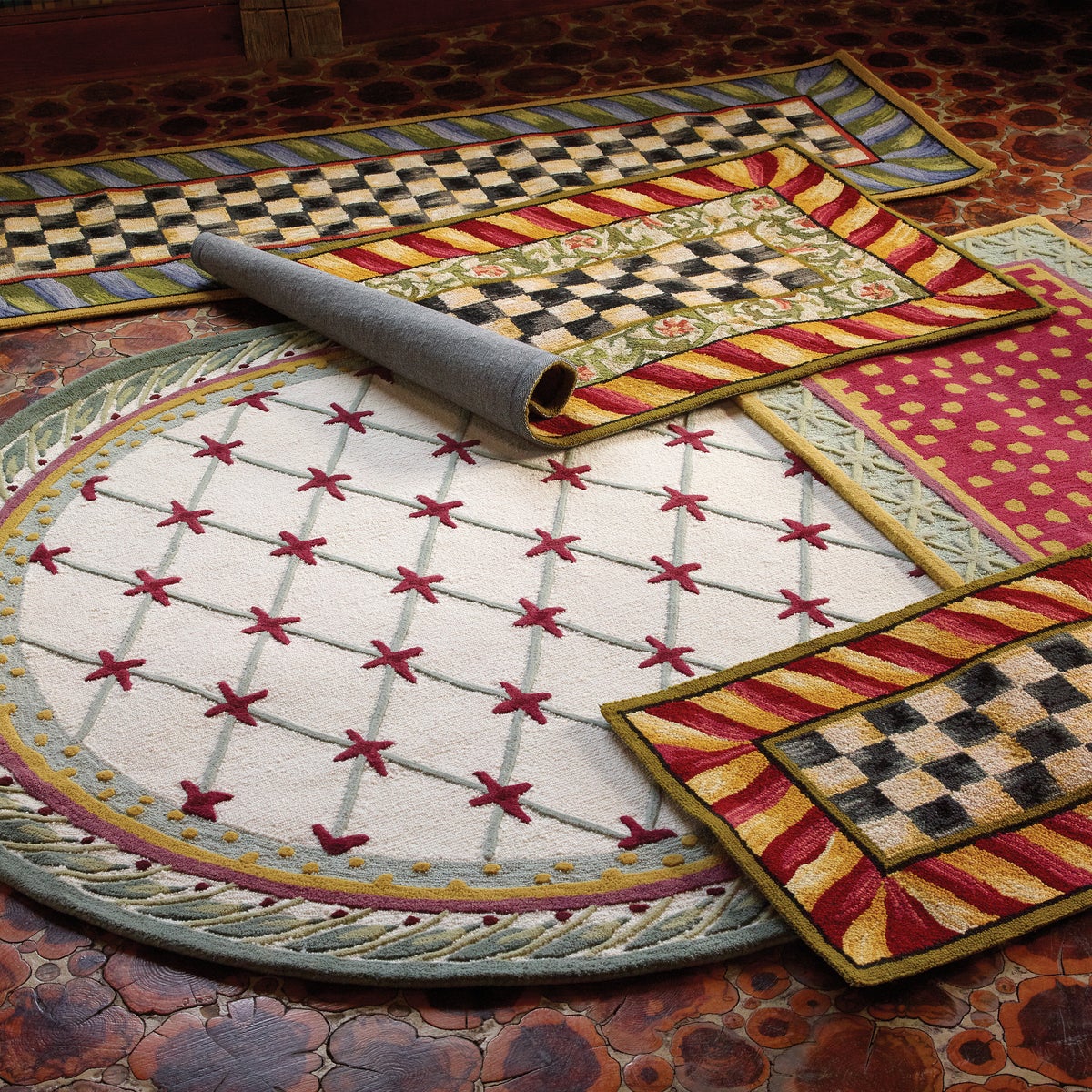 Courtly Check Purple & Green 2'6" x 8' Runner - Image 3