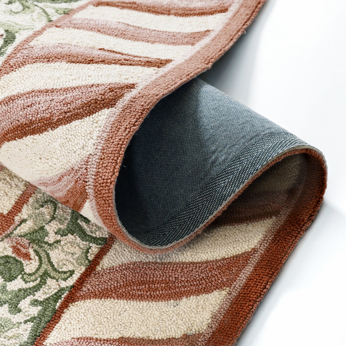Mocha Check 6' Octagon Rug - Image 3