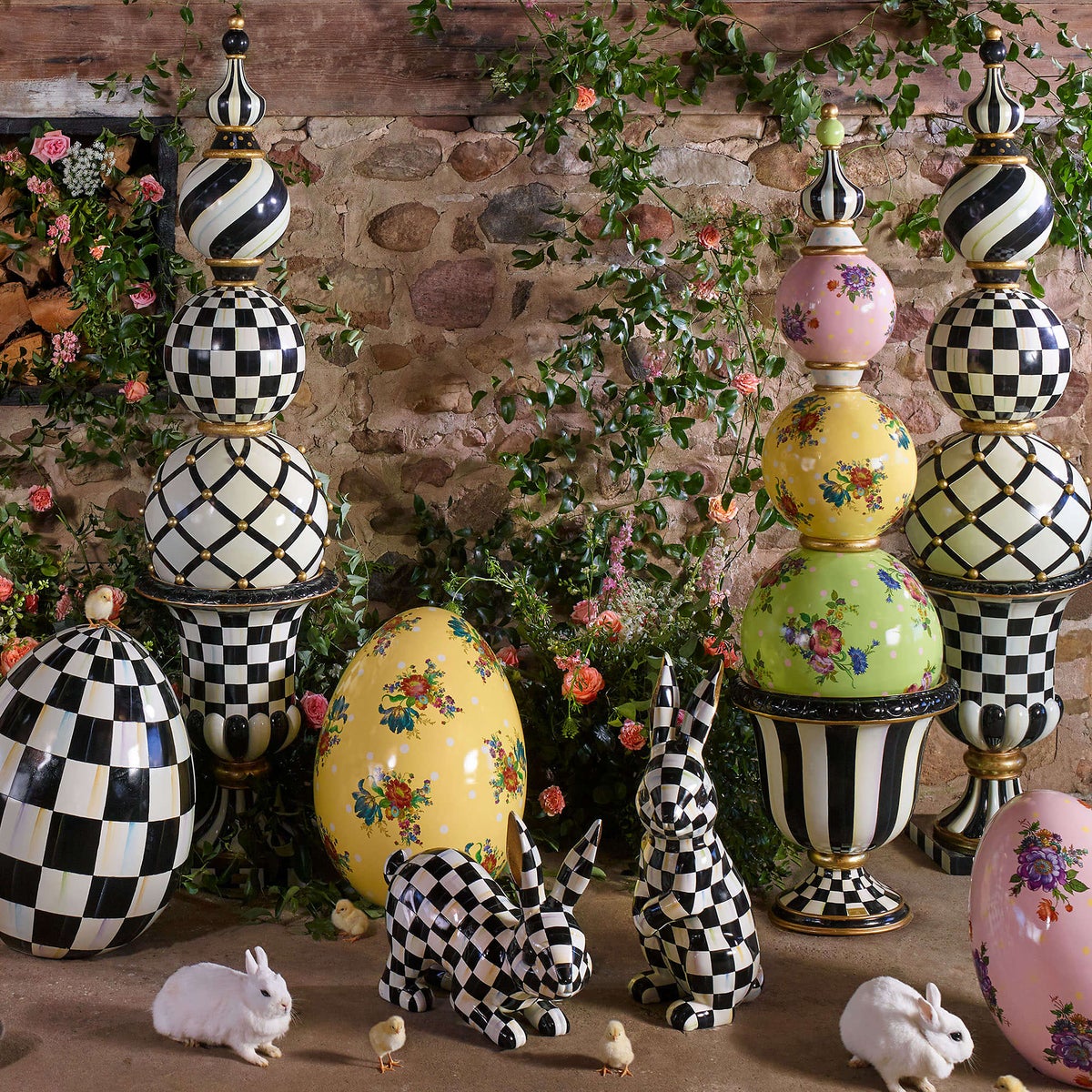 Courtly Stripe Urn - Image 3