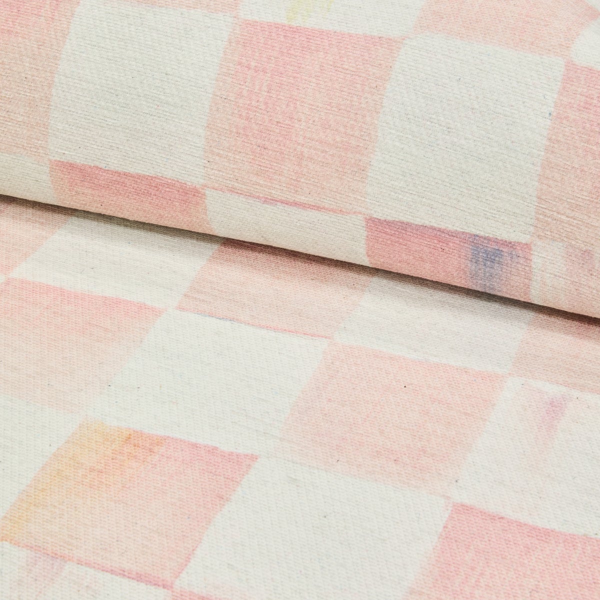 Rosy Checkered 5' x 7'6" Washable Rug - Image 2