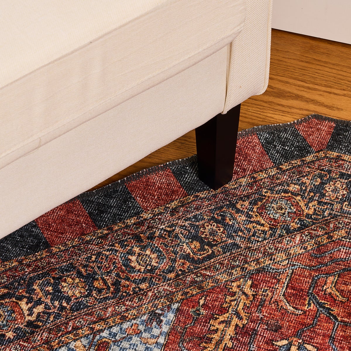 Heriz Checked Red 2'6" x 10' Washable Runner - Image 2