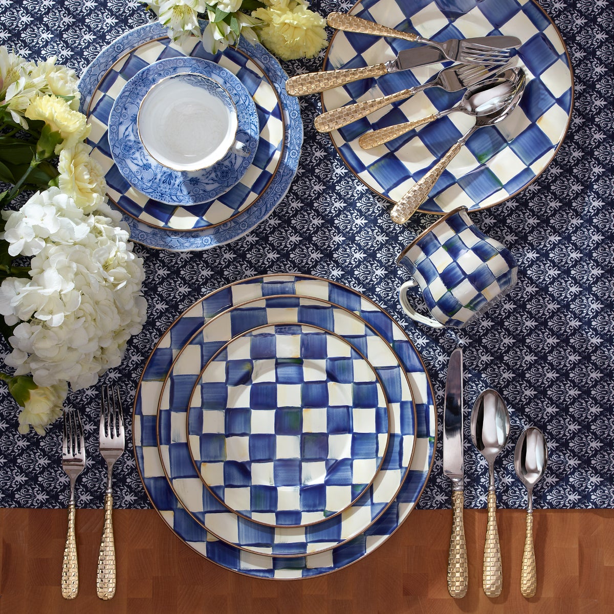 Gold Check Flatware 5-Piece Place Setting - Image 3