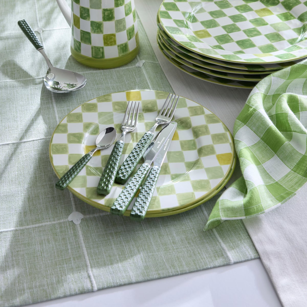 Everyday Green 5-Piece Place Setting - Image 3
