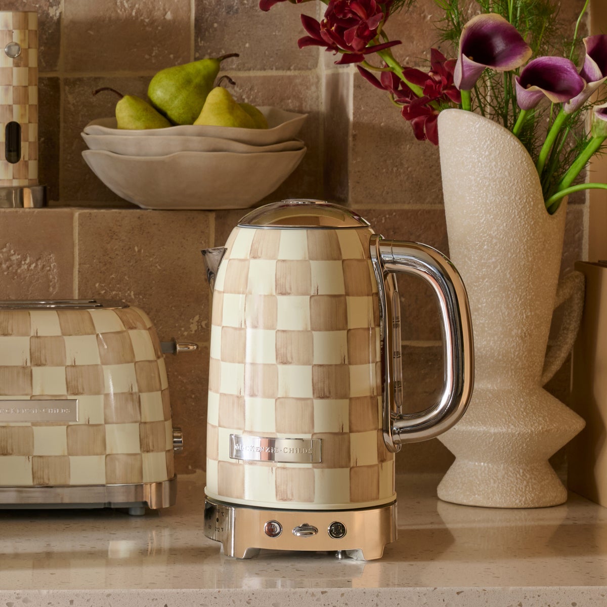 Mocha Check Electric Kettle - Image 6