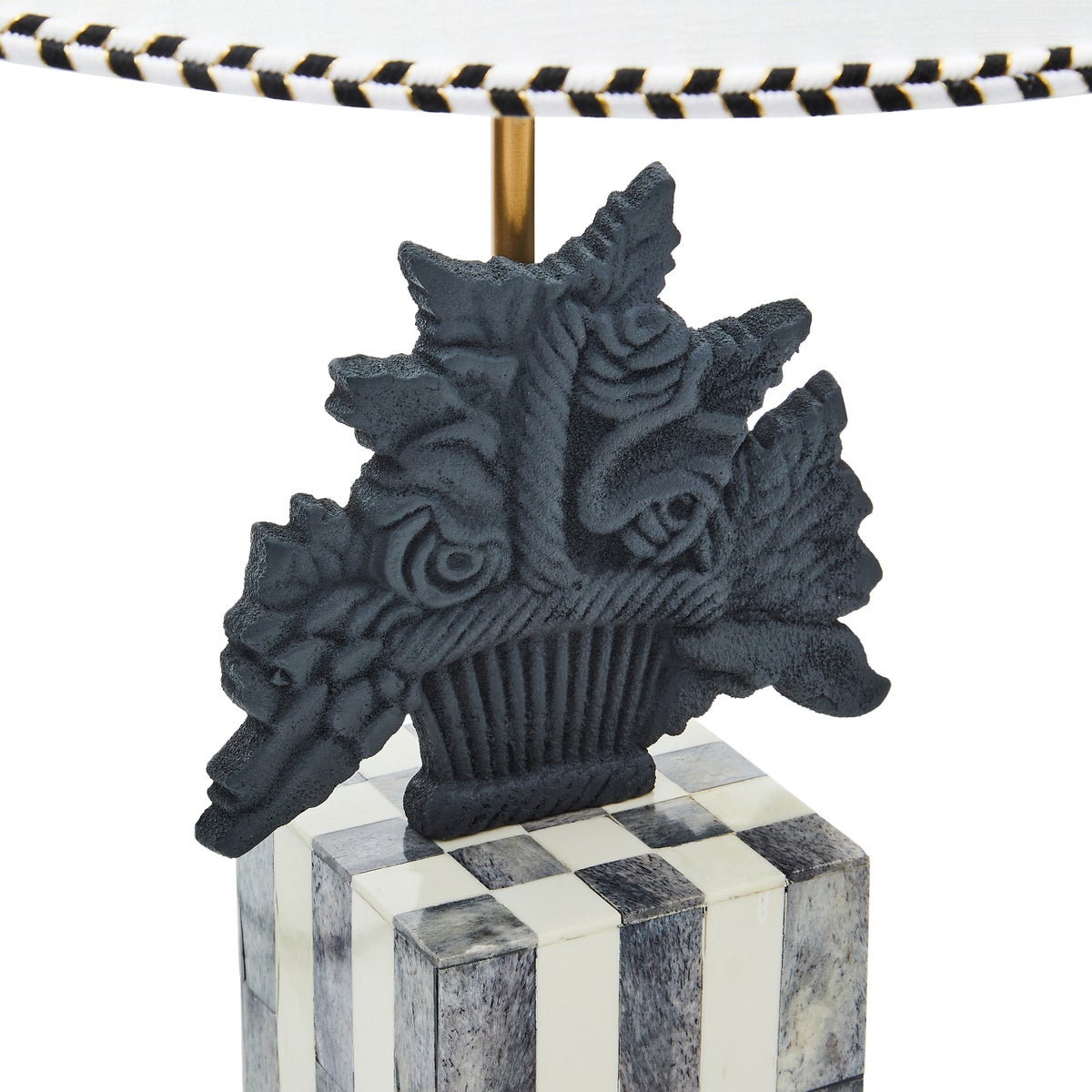 Flower Basket Table Lamp - Image 2