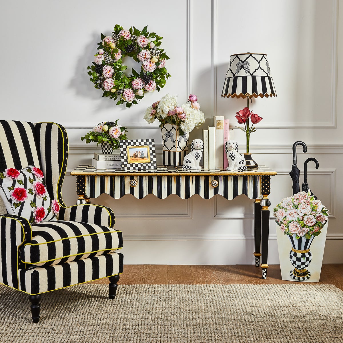 Flower Show Table Lamp - Image 5