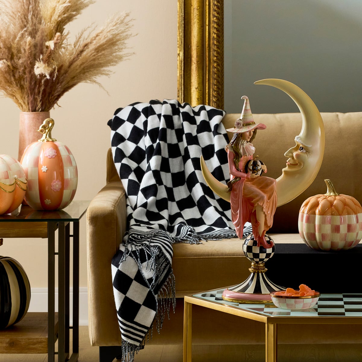 Black & White Check Throw - Image 7