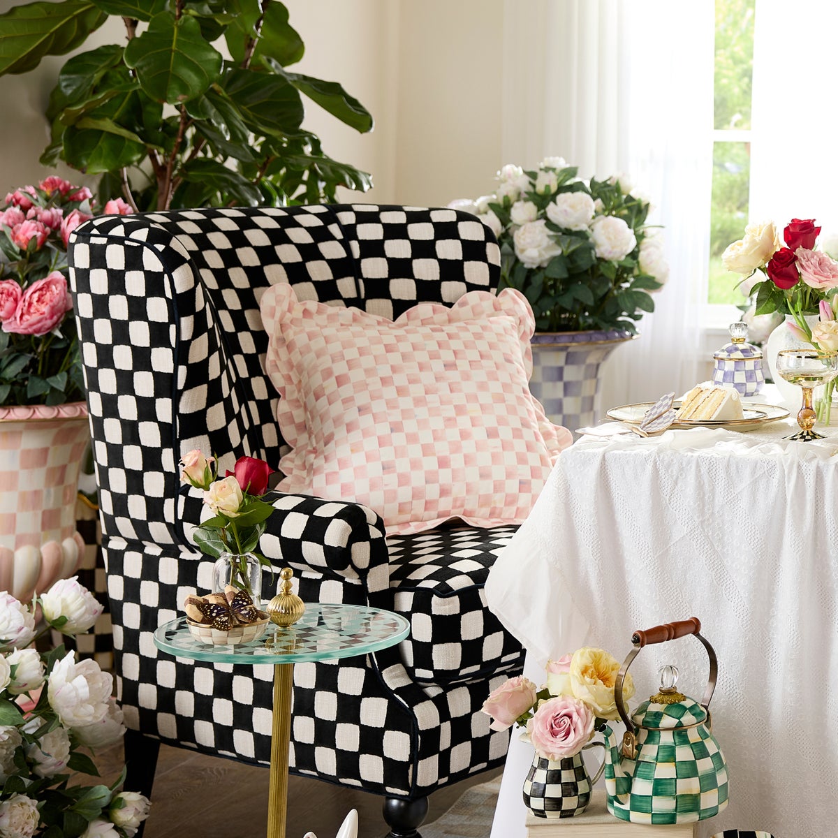 Rosy Check Reversible Scalloped Throw Pillow - Image 5