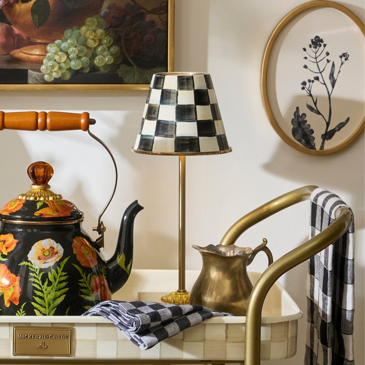 Courtly Check LED Rechargeable Cafe Table Lamp - Image 7