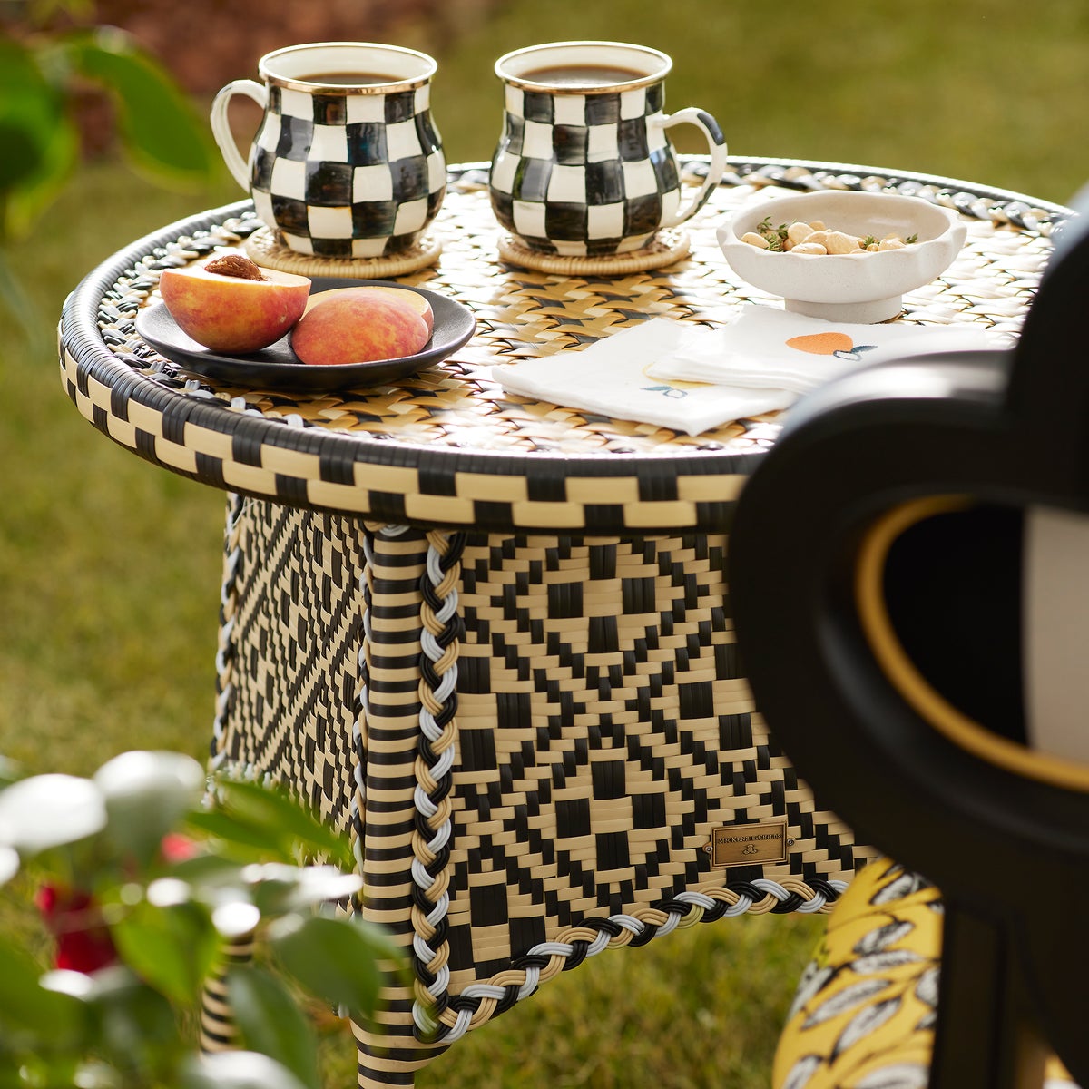 Courtly Check Mug - Image 5
