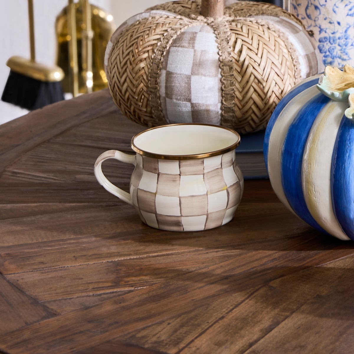 Mocha Check Teacup - Image 4