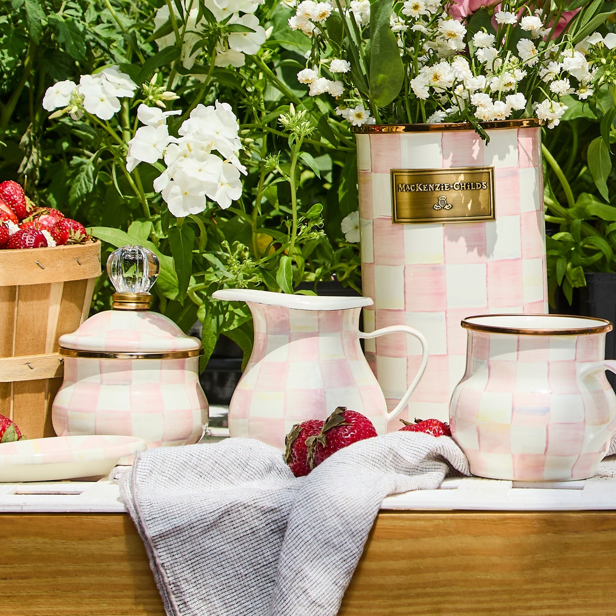 Rosy Check Creamer - Image 4