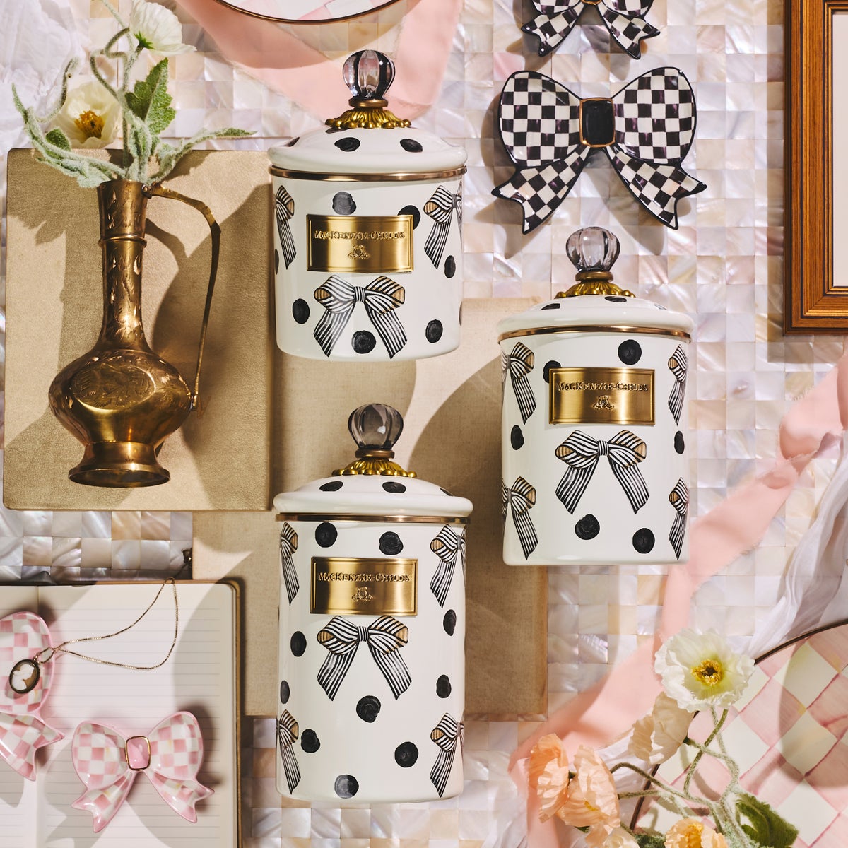 Pretty As a Bow Small Canister - Image 3