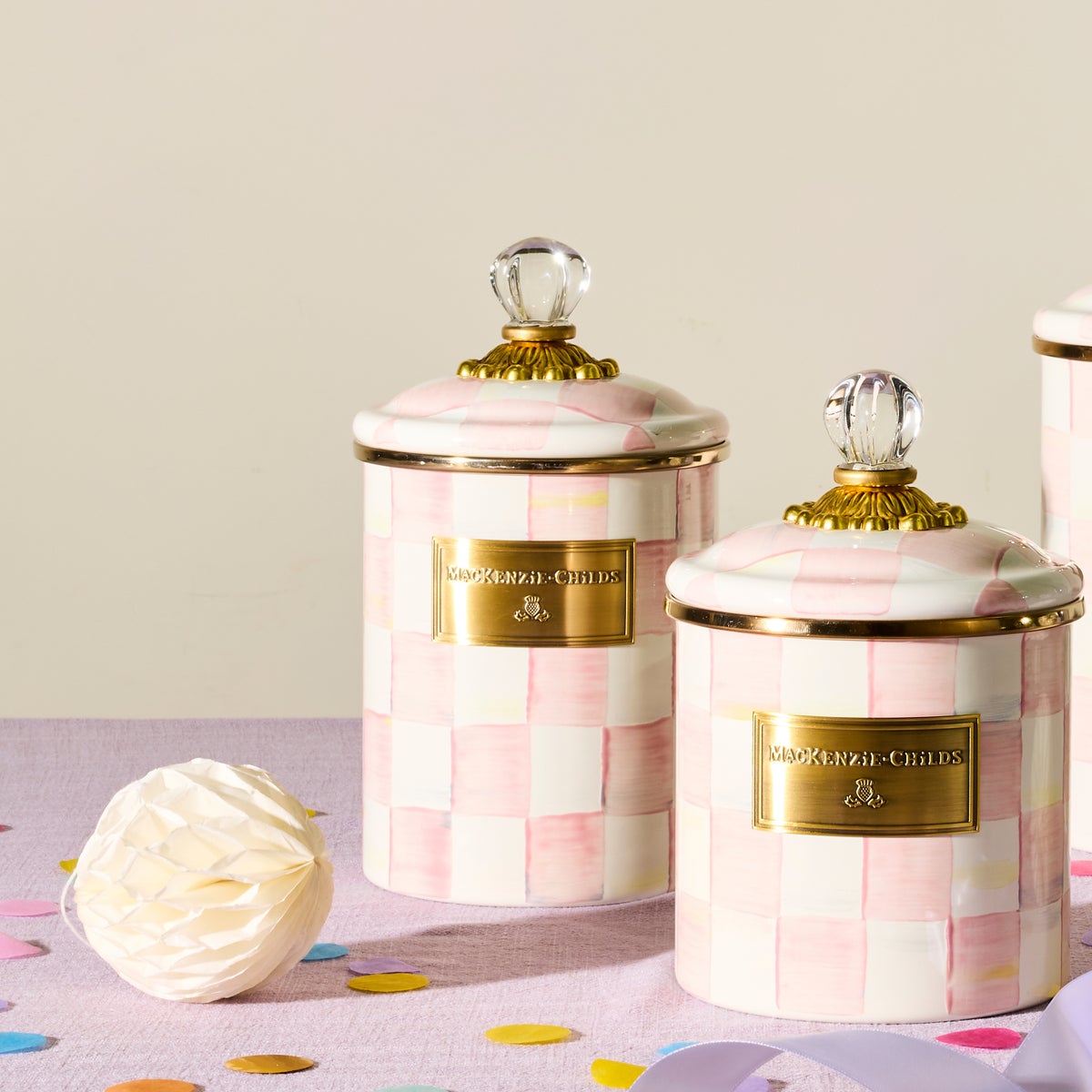 Rosy Check Medium Canister - Image 4