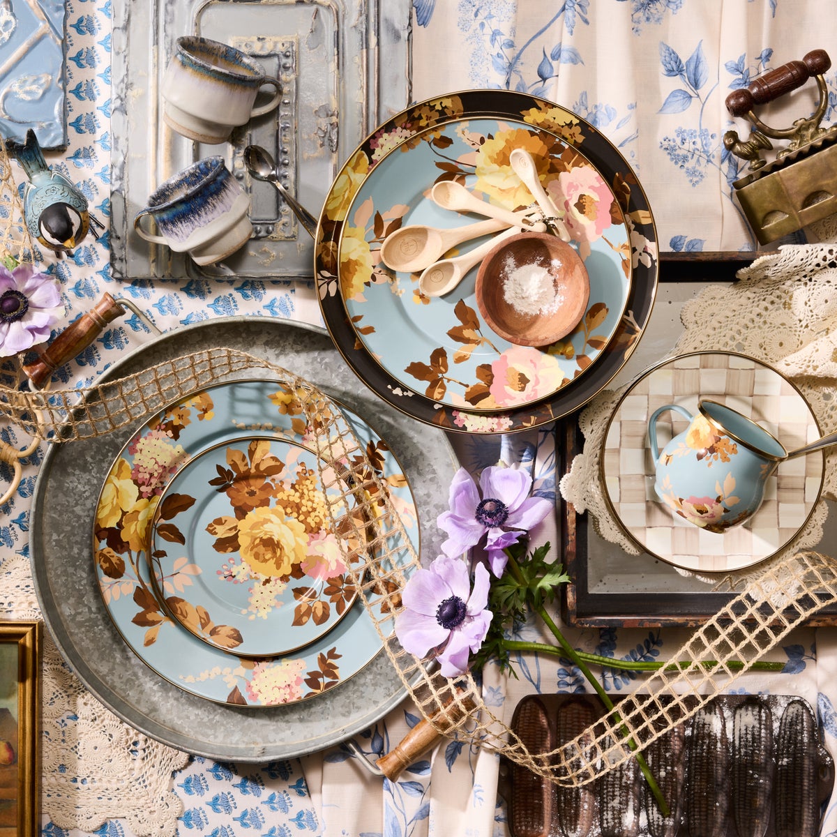 Wild Rose Slate Dinner Plate - Image 2