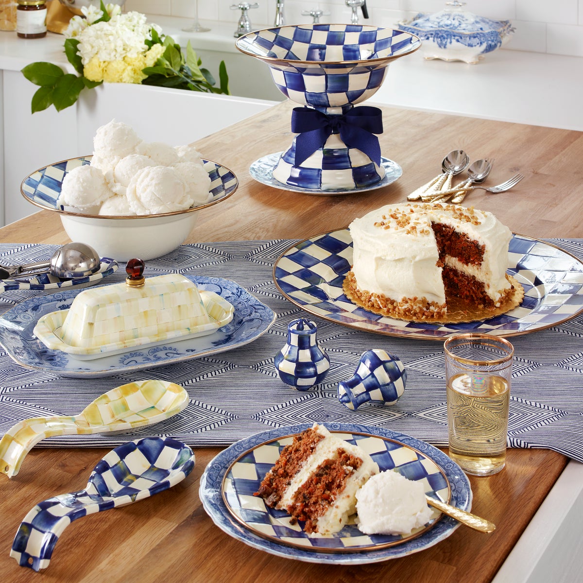 Royal Check Salt & Pepper Shakers - Image 2