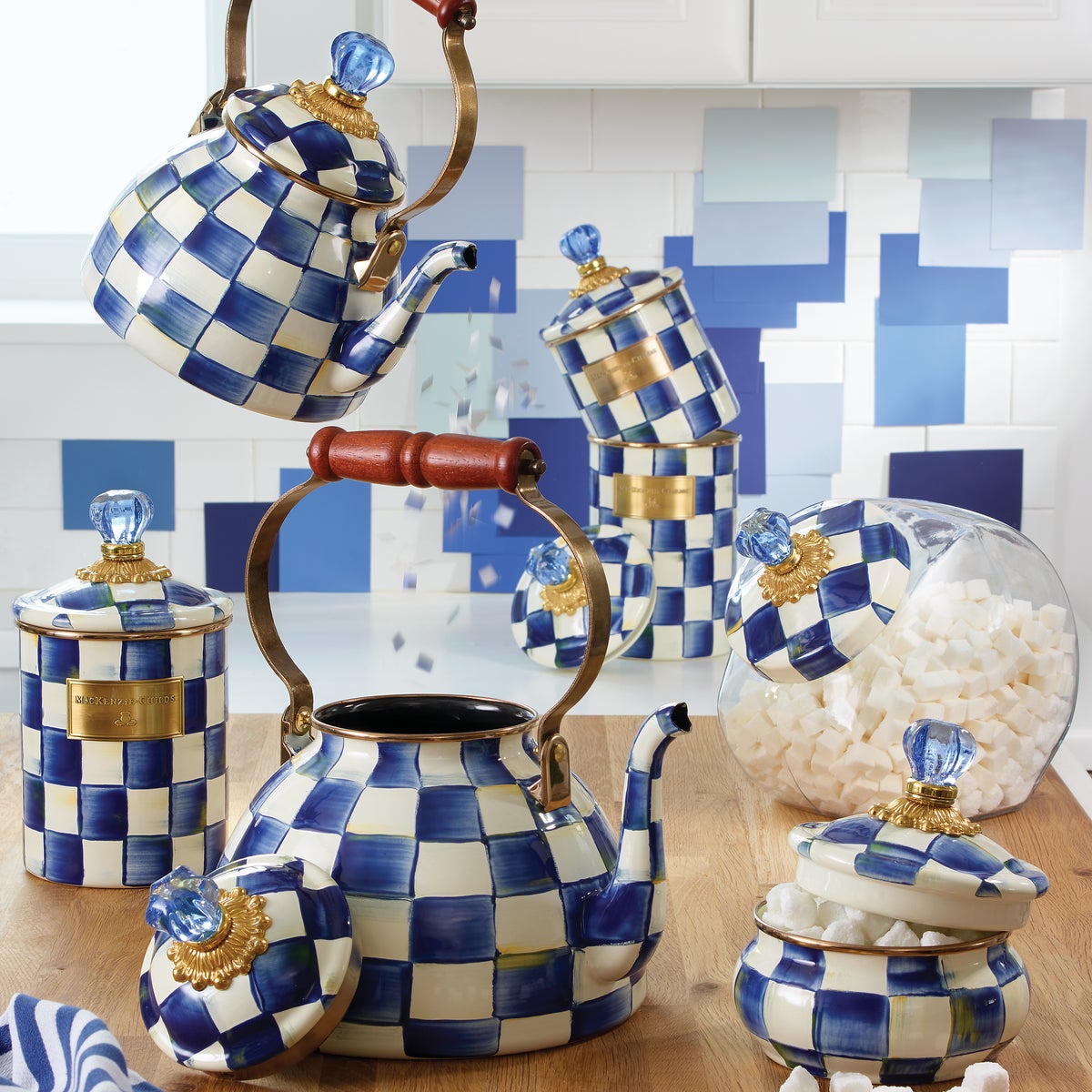 Royal Check 2 Quart Tea Kettle - Image 2