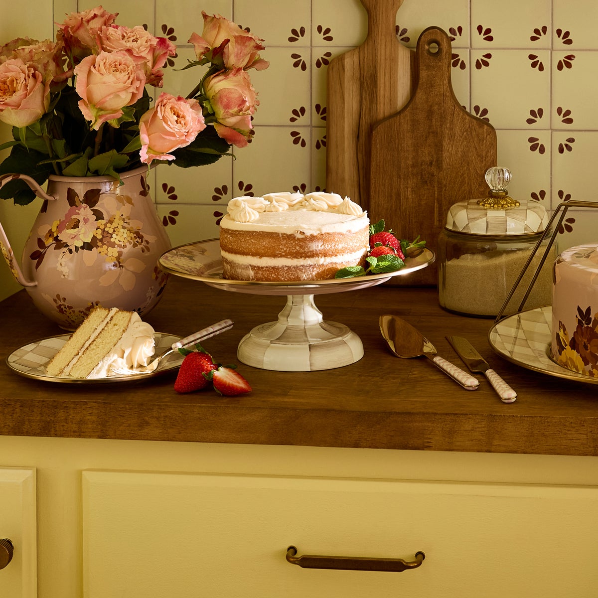 Wild Rose Mauve Small Pedestal Platter - Image 2