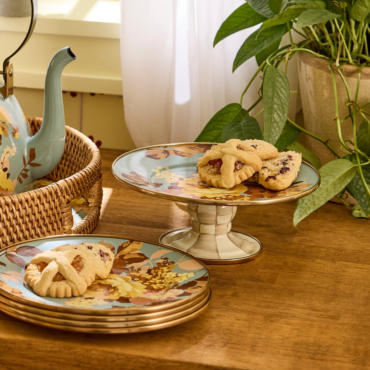 Wild Rose Slate Mini Pedestal Platter - Image 2