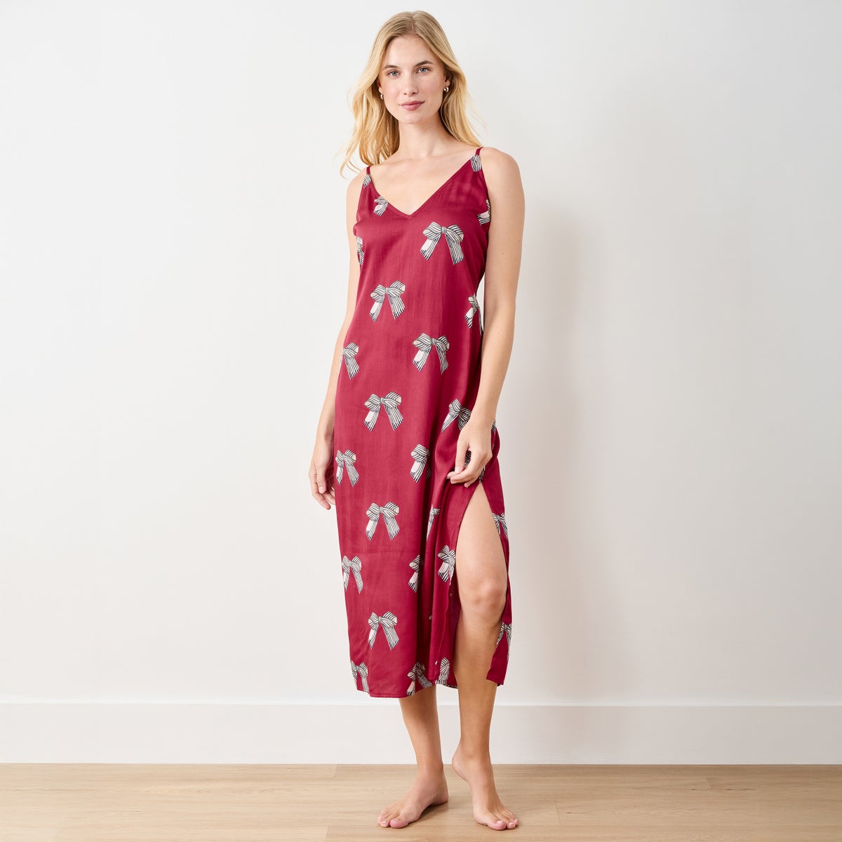 Bow Chic to Sleep Nightie - Image 2
